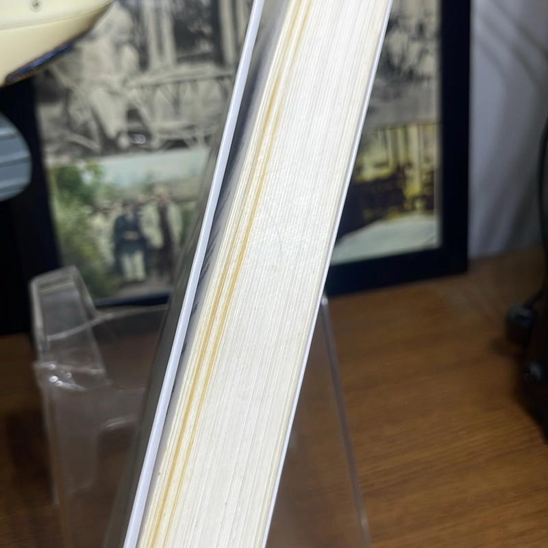 Chim cổ đỏ Jo Nesbo 495548