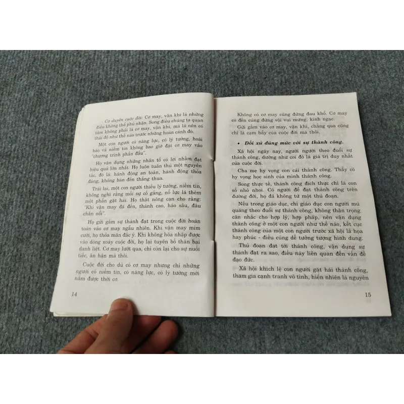 TRÍ TUỆ CỦA SỰ THÀNH CÔNG 716732