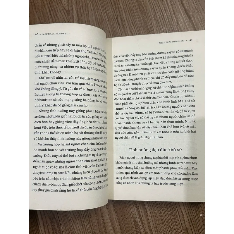 Phải Trái Đúng Sai - Michael Sandel 995702