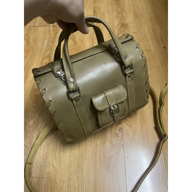 Túi nữ phom hộp 24x22x12 da mộc 2hand 996730