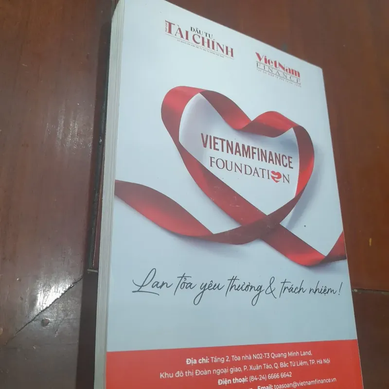 HÀNH TRÌNH VietnamFinance, đặc san của tạp chí đầu tư tài chính 574358