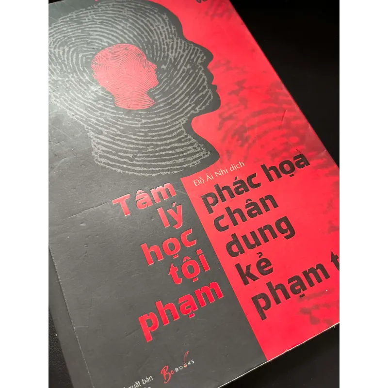 Tâm lý học tội phạm - Phác hoạ chân dung kẻ phạm tổiij 1035111
