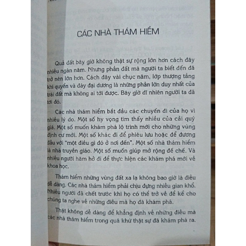 Chìa khóa vàng tri thức: Nhân vật thám hiểm - Hồ Cúc (dịch) 787813