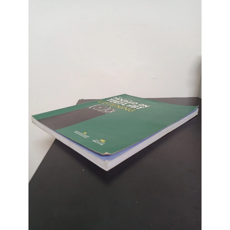 Hooked On TOEFL iBT New Edition - Listening (Kèm CD) (2010) - LinguaForum Mới 90% HCM.ASB0403 913243