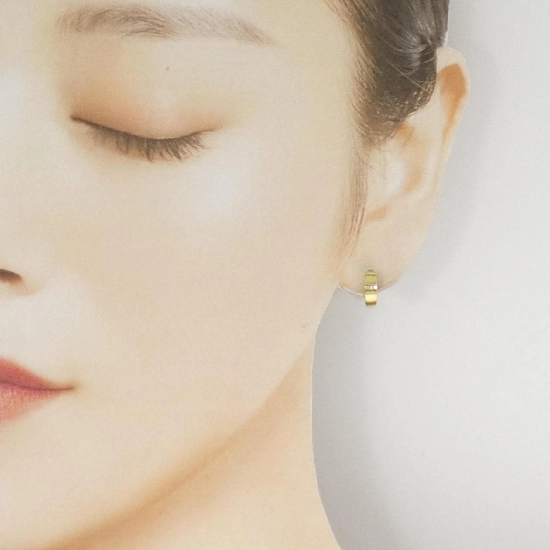 K18YG Bông tai kim cương 0.04CT - Hàng hiệu Chính hãng 864882