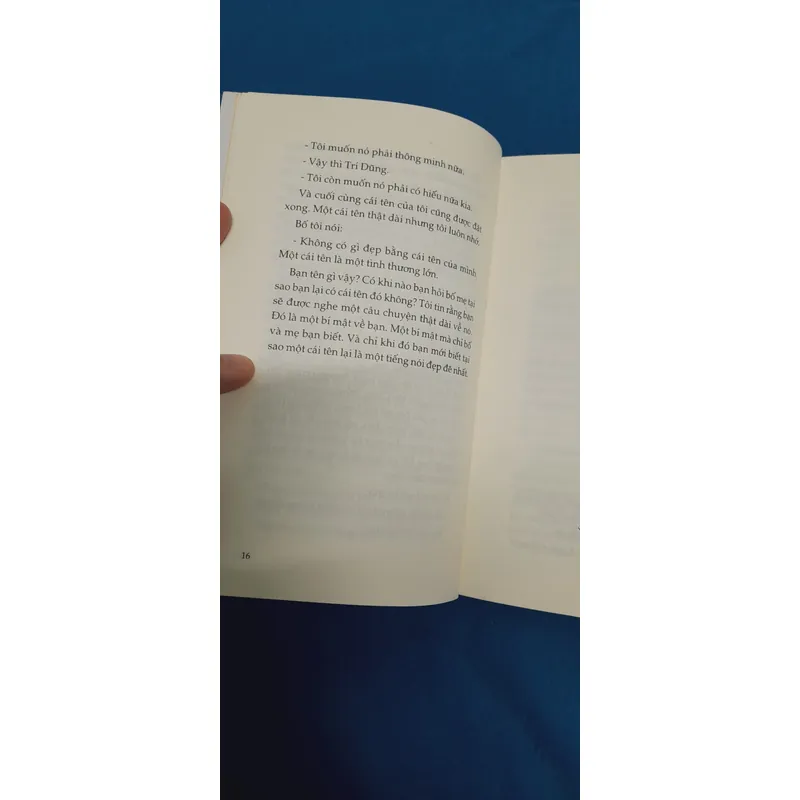 Vừa nhắm mắt vừa mở cửa sổ_ còn mới 719786