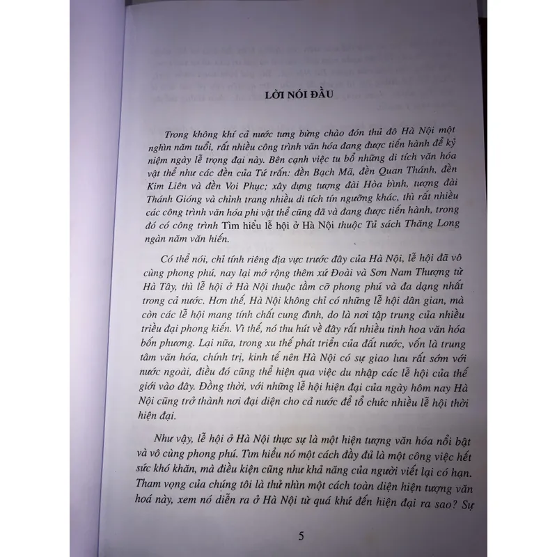 Tìm hiểu lễ hội Hà Nội  688046