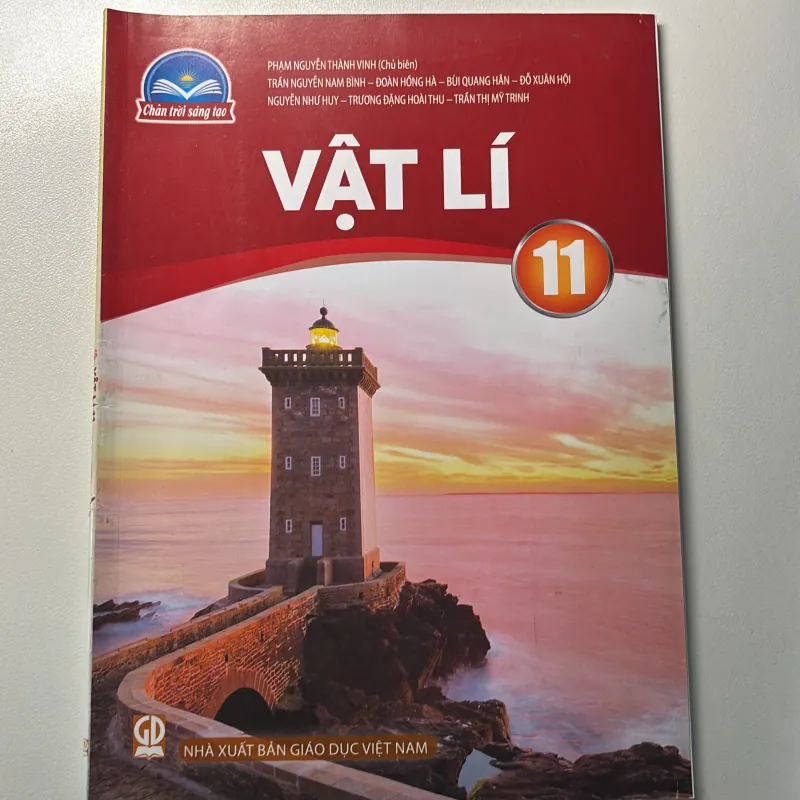 Combo 2 cuốn ( công nghệ 11 và vật lý lớp 11) 977663