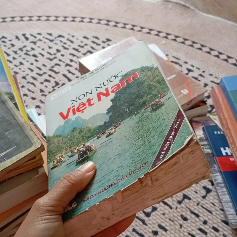 Non nước Việt Nam  740670