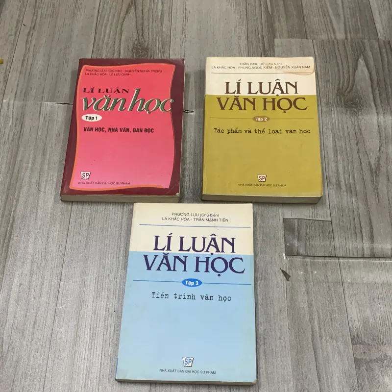 Lí luận văn học. Bộ 3 cuốn. 5b4 1041959