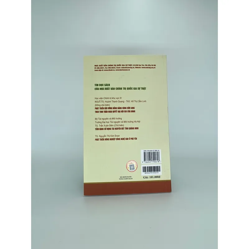(giảm 10%) Nông dân kể chuyện làm giàu 1044124