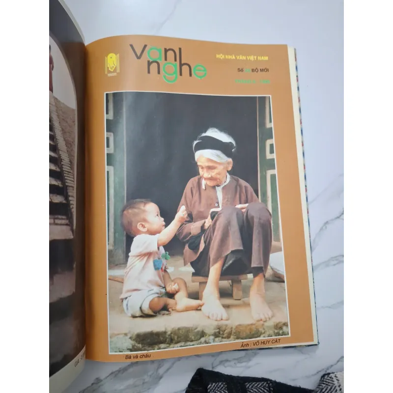 Báo Văn Nghệ 1995 số 3 đến số 8 799218