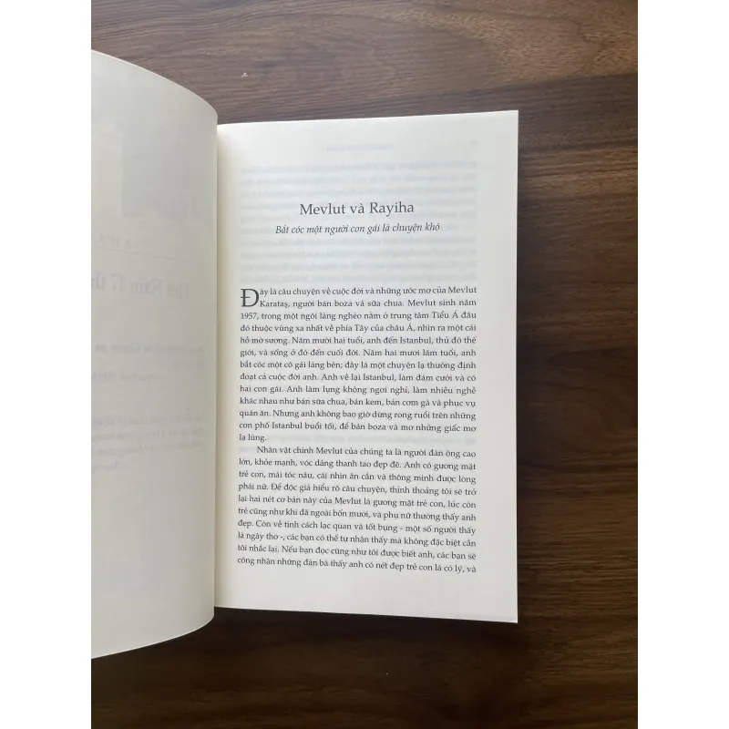 Xa lạ trong tôi - Orhan Pamuk 992846