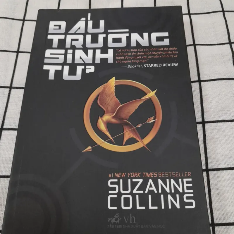 Tg. SUZANNE COLLINS- ĐẤU TRƯỜNG SINH TỬ . Người dịch Tràn Quốc Tân  681987