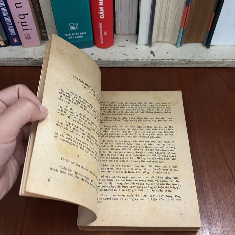 II Sách Xưa: Bài Tập Sức Bền Vật Liệu (Trung Học Chuyên Nghiệp) - G.M. IXCÔVIT - 1978 647206