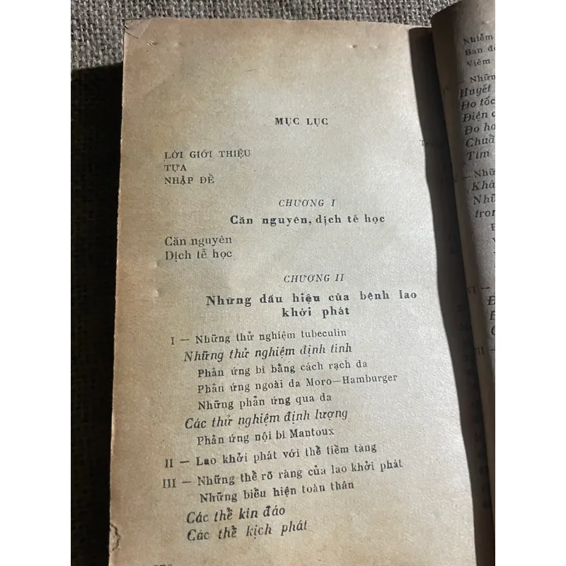 Lao sơ nhiễm trẻ em , hơn 350 trang, 1977; sách y, Tây y hiện đại  599971