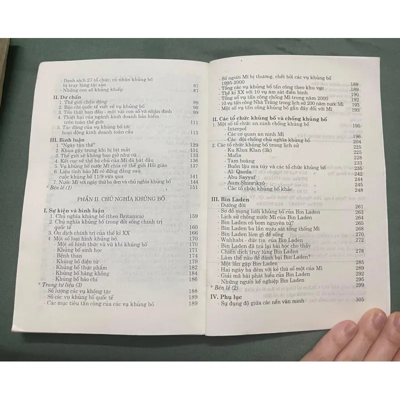 BỘ SÁCH HIẾM: KHỦNG BỐ & CHỐNG KHỦNG BỐ (3 TẬP) – XUẤT BẢN 2003 759643