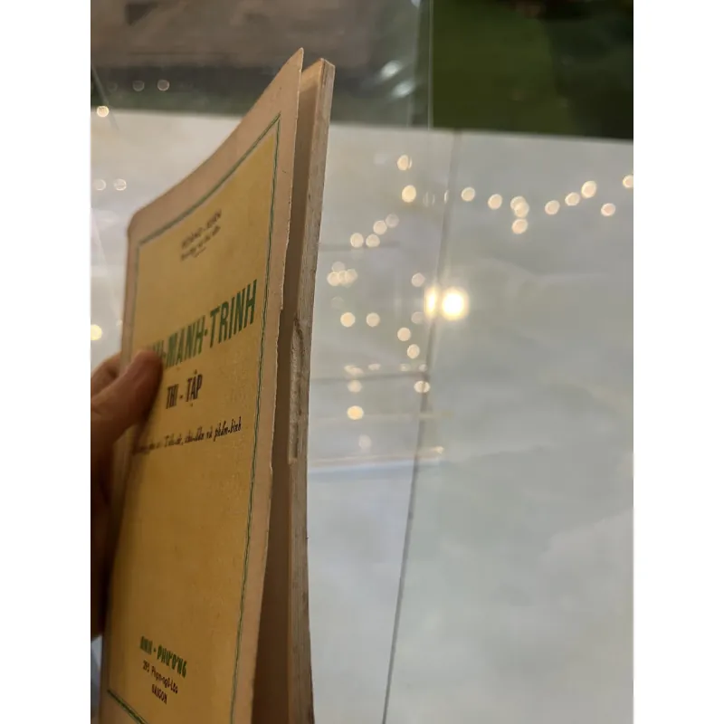 CHU MẠNH TRINH THI TẬP - HOÀNG XUÂN 755334