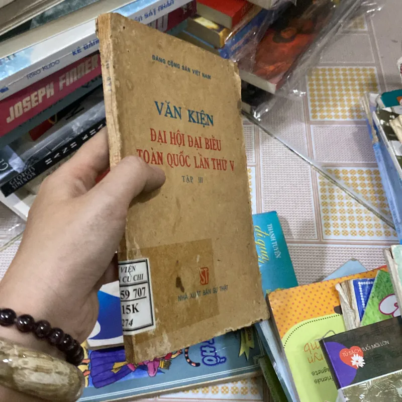 Văn kiện Đại hội đại biểu toàn quốc lần thứ V - Tập III 1011508