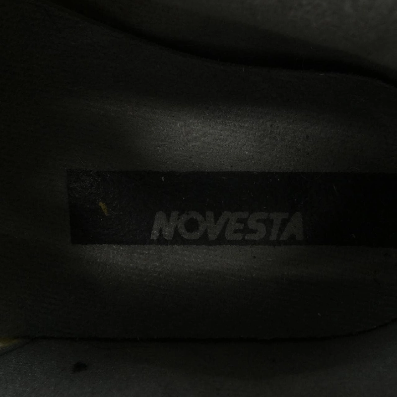 Giày sneaker NOVESTA - Hàng hiệu Authentic 829289