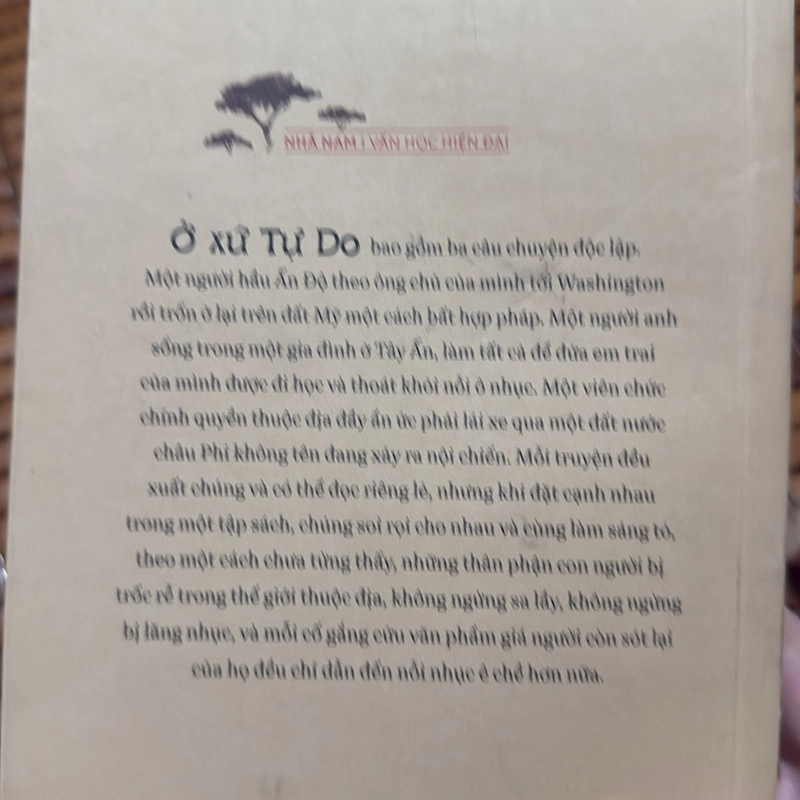 Ở xứ tự do - V.S.Naipaul 530982