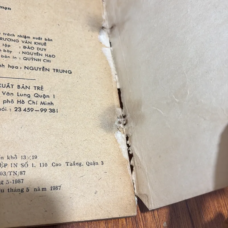 II Tập Truyện: Chút Lãng Mạn Trong Mưa - Lý Lan - 1987 751281