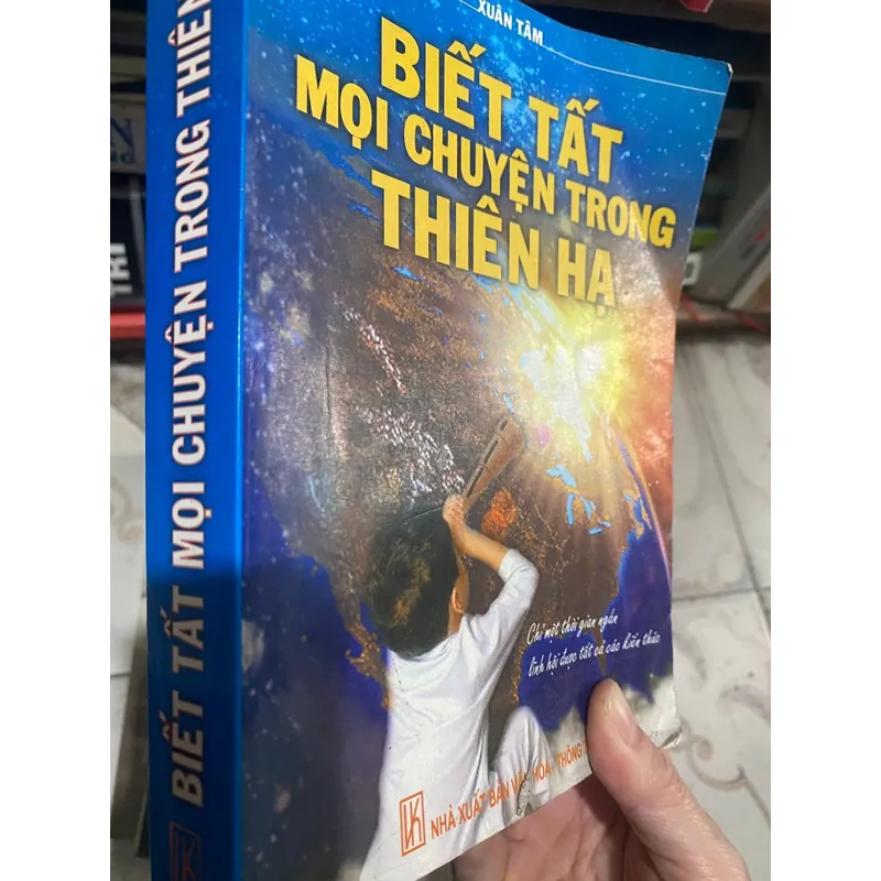 Biết tất mọi chuyện trong thiên hạ 739118