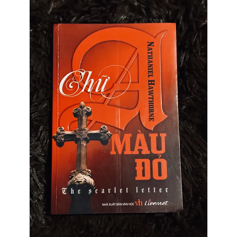 Chữ A màu đỏ 738161