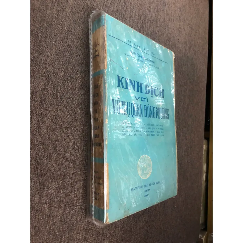 Kinh Dịch Với Vũ Trụ Quan Đông Phương	Nguyễn-Hữu-Lương 598975