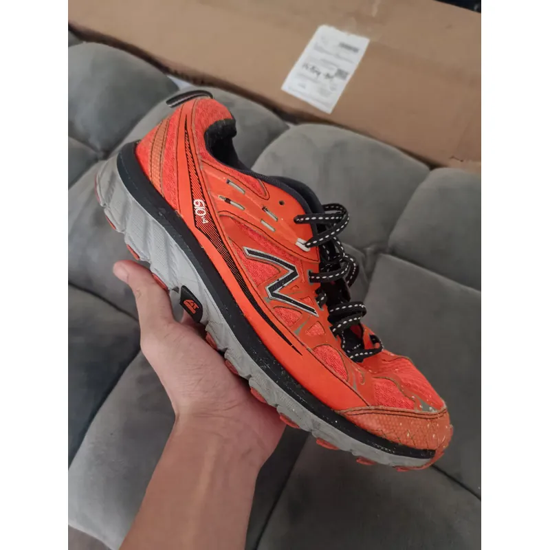 New Balance Leo Núi size 42 Chính Hãng 699334