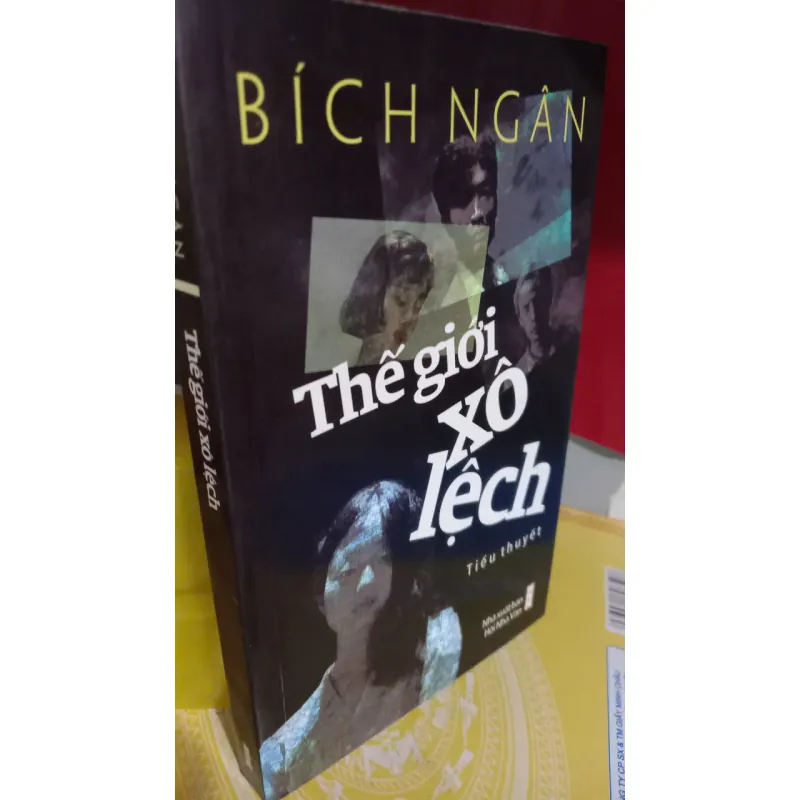 thế giới xô lệch 927156