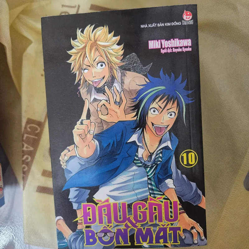 Đầu gấu & 4 mắt 9 cuốn 564998