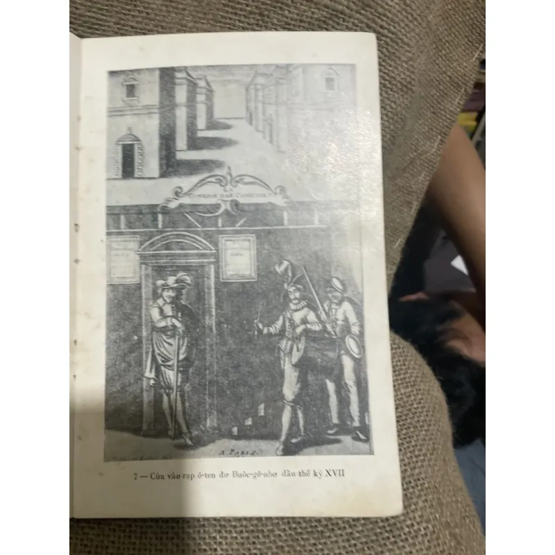 Lịch sử sân khấu thế giới , khoảng 110 trang  1018064