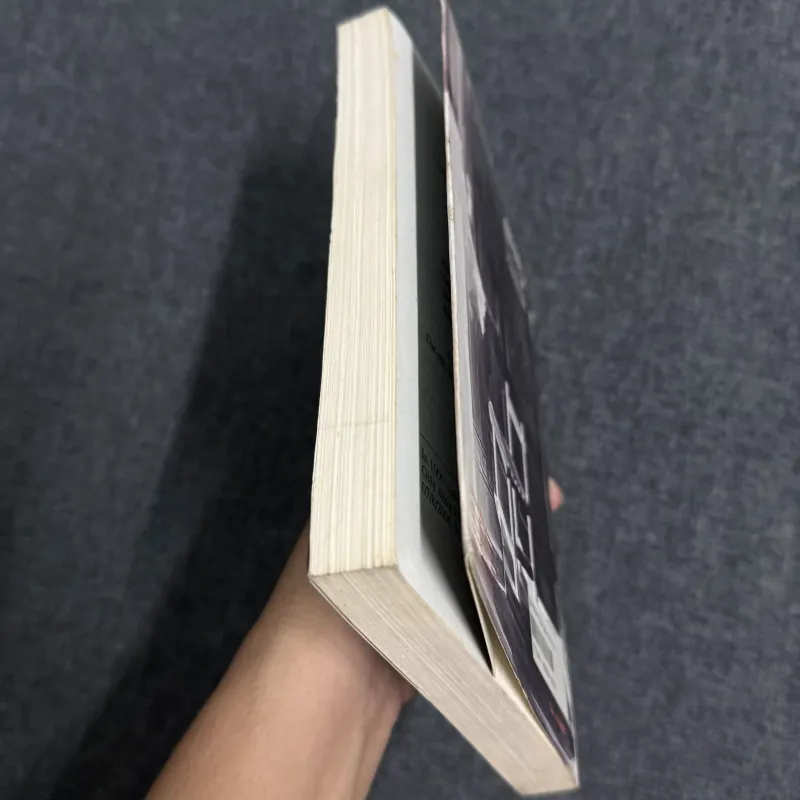 Cô gái chơi dương cầm - Elfriede Jelinek 799029