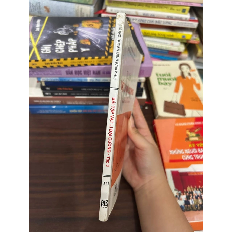 Bài Tập Vật Lý Đại Cương - LƯƠNG DUYÊN BÌNH (Chủ biên) 1027347