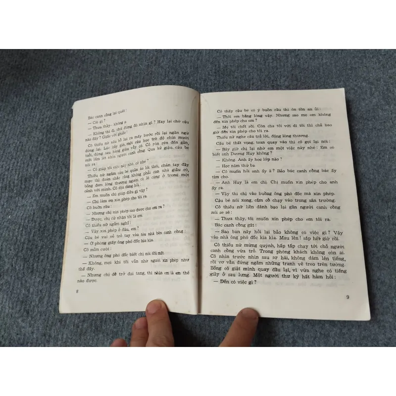 VĂN XUÔI LÃNG MẠN VIỆT NAM (1930 - 1945) TẬP HAI 729246