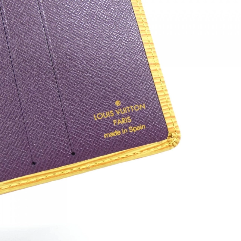 Louis Vuitton Épi Porte Biens 6 Cartes Crédit M63319 Ví Đựng Tiền - Hàng hiệu Chính Hãng 768915