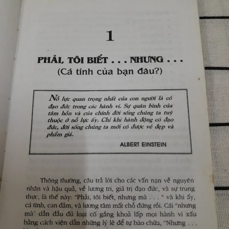 Sách dịch- Đừng đánh mất bản thân. Th. Tiến sỹ Laura Schlessinger. B dịch Lưu Văn Hy 762435