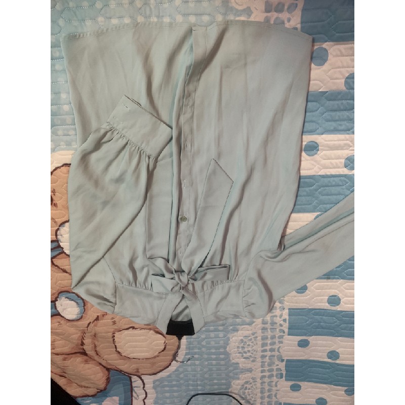 Áo sơ mi xanh mint nhà Tiin sz M.  21075