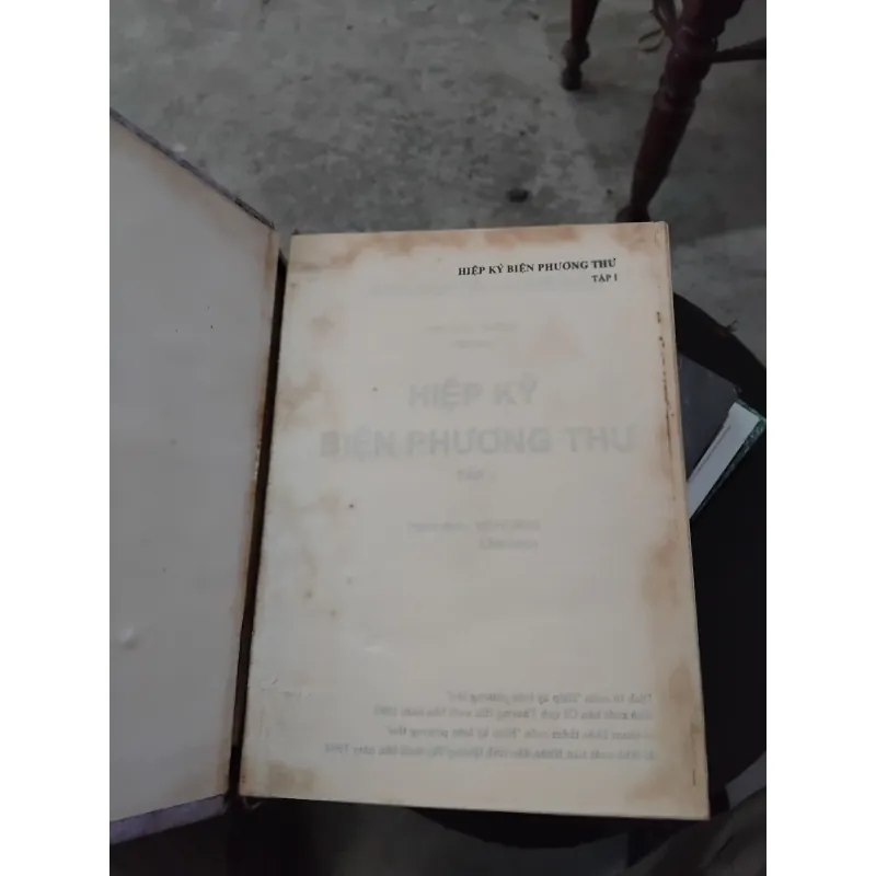 Hiệp kỷ biện phương thư do Mai Cốc Thành chủ biên 978052