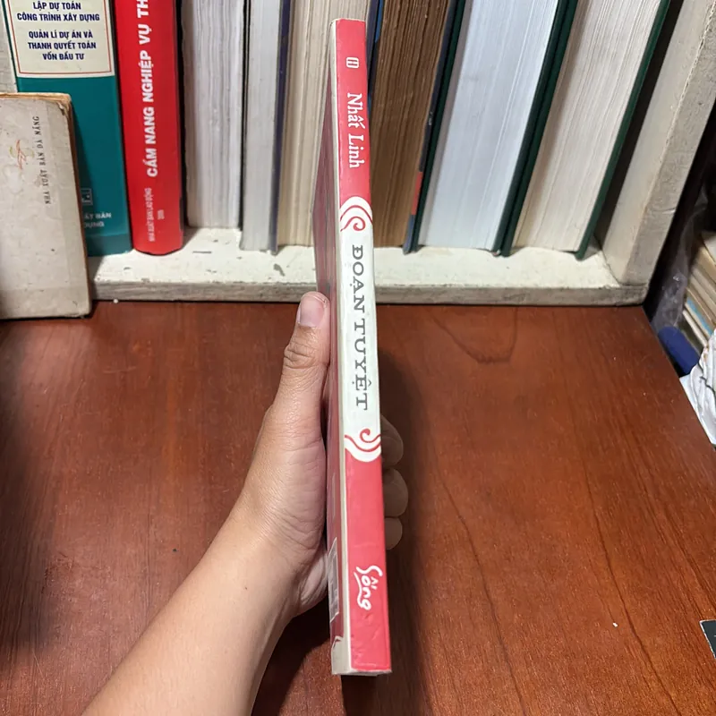 II Tủ Sách Khuê Văn _ Tự Lực Văn Đoàn: Đoạn Tuyệt (Tiểu Thuyết) - Nhất Linh - 2018 721066