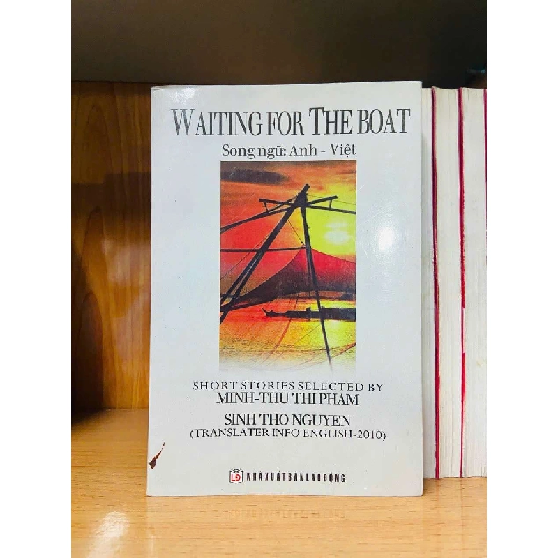 Waiting for the boat HỌC NGOẠI NGỮ VAVO0810 923973