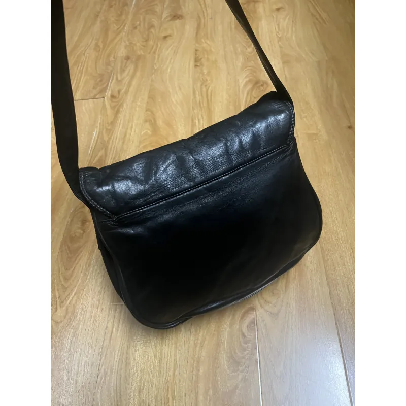 Túi nữ size 22*23*8 dz thật 2hand 934449