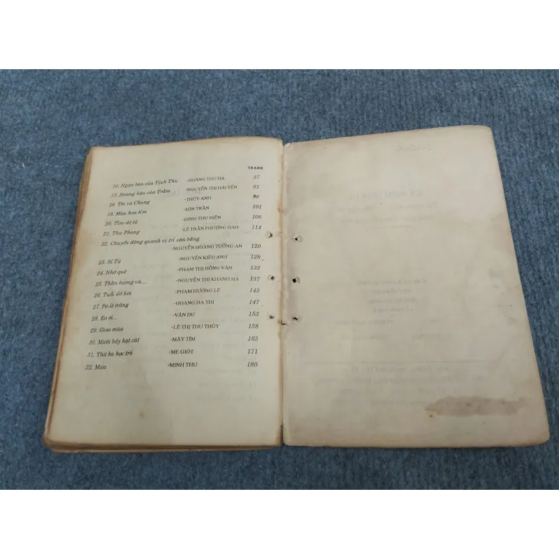 HOA HỌC TRÒ: KỶ NIỆM MÙA HÈ 957470