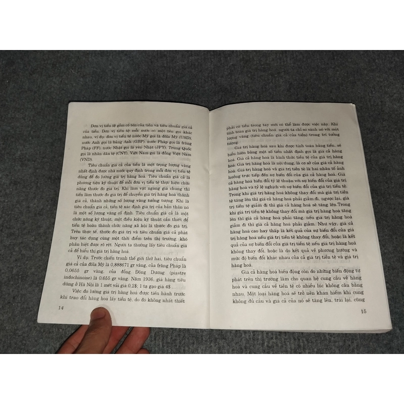 TIỀN TỆ VÀ NGÂN HÀNG 472266