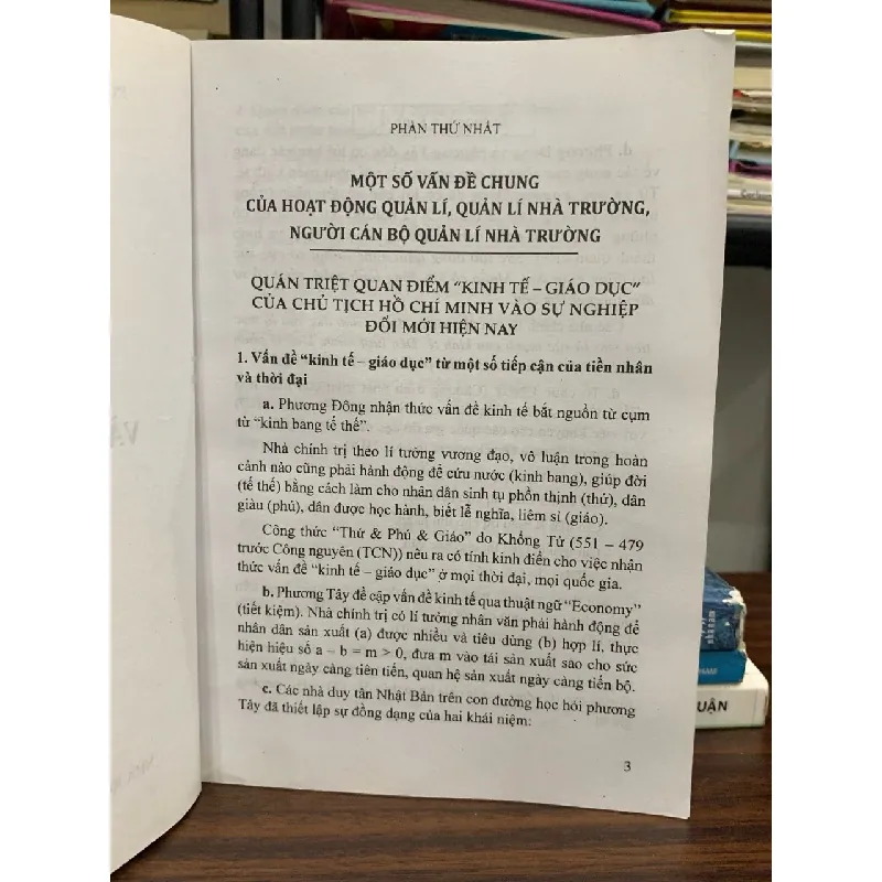 Một số góc nhìn về phát triển và quản lý giáo dục – PGS.TS. Đặng Quốc Bảo, TS. Bùi Việt Phú 589558