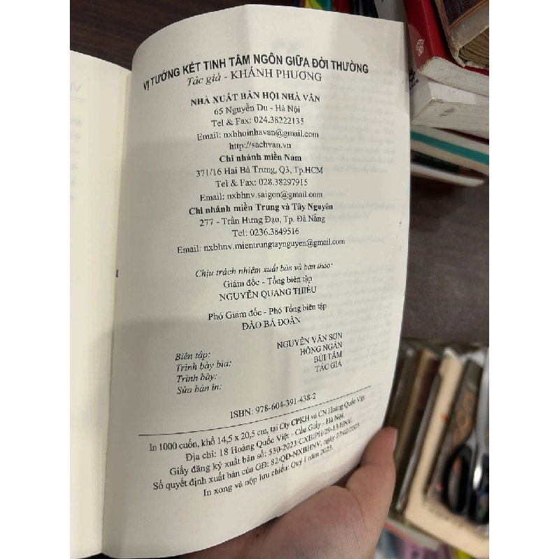 Vị Tướng Kết Tinh Tâm Ngôn Giữa Đời Thường - Khánh Phương 932050