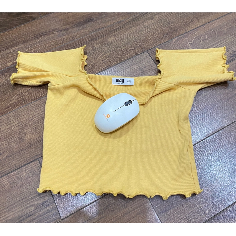 QUÀ 0Đ CHO ĐƠN HÀNG QUẦN ÁO/ ĐỒ DÙNG KHÁC TRONG SHOP**** ÁO CROPTOP FREESIZE VÀNG 537379