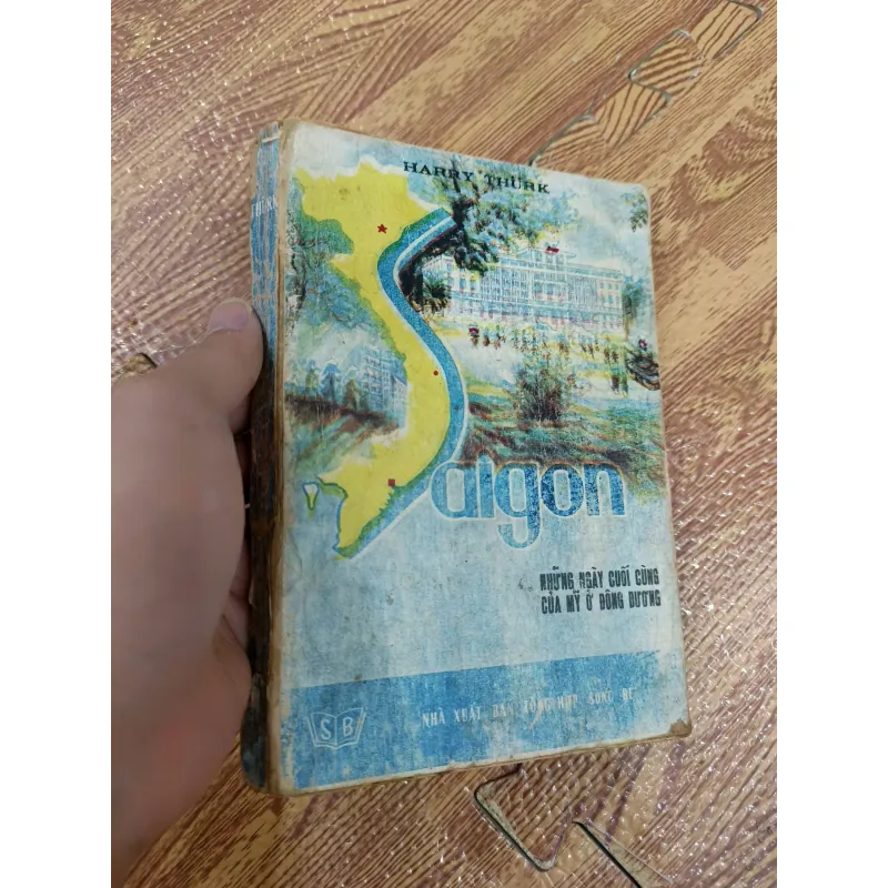 Những Ngày Cuối Cùng Của Mỹ Ở Đông Dương (Harry Thürk) 792348