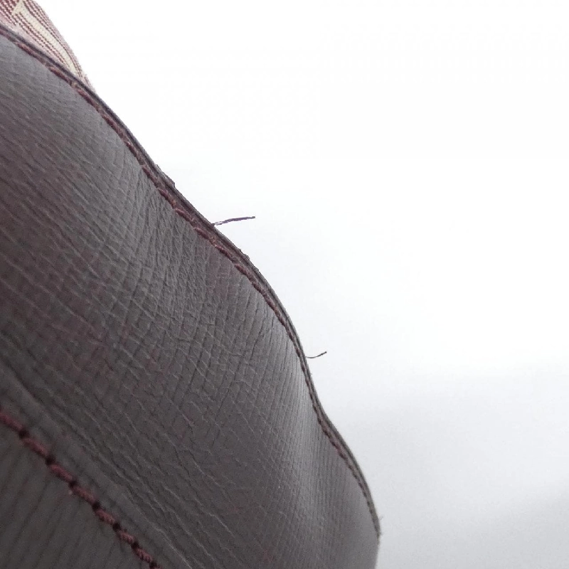 Túi xách vai Louis Vuitton Monogram Idylle Noé PM M40668 - Hàng hiệu Chính hãng 767811